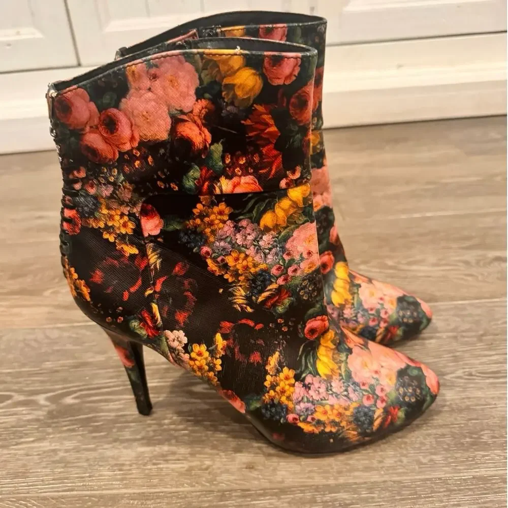 Impo Philicia Too Black Rose Faux‎ Leather Bootie, 10